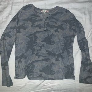 Soft camo long sleeve